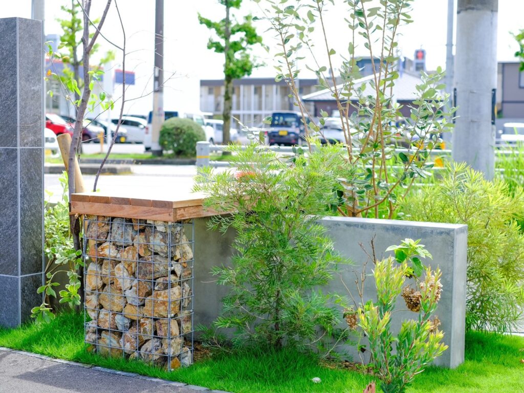 新築外構を彩る植栽の種類と選び方 | 愛知・一宮市エリアのオシャレな外構・エクステリア専門店
